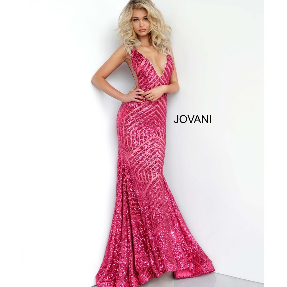 JOVANI 59762 Fitted Plunging Gown